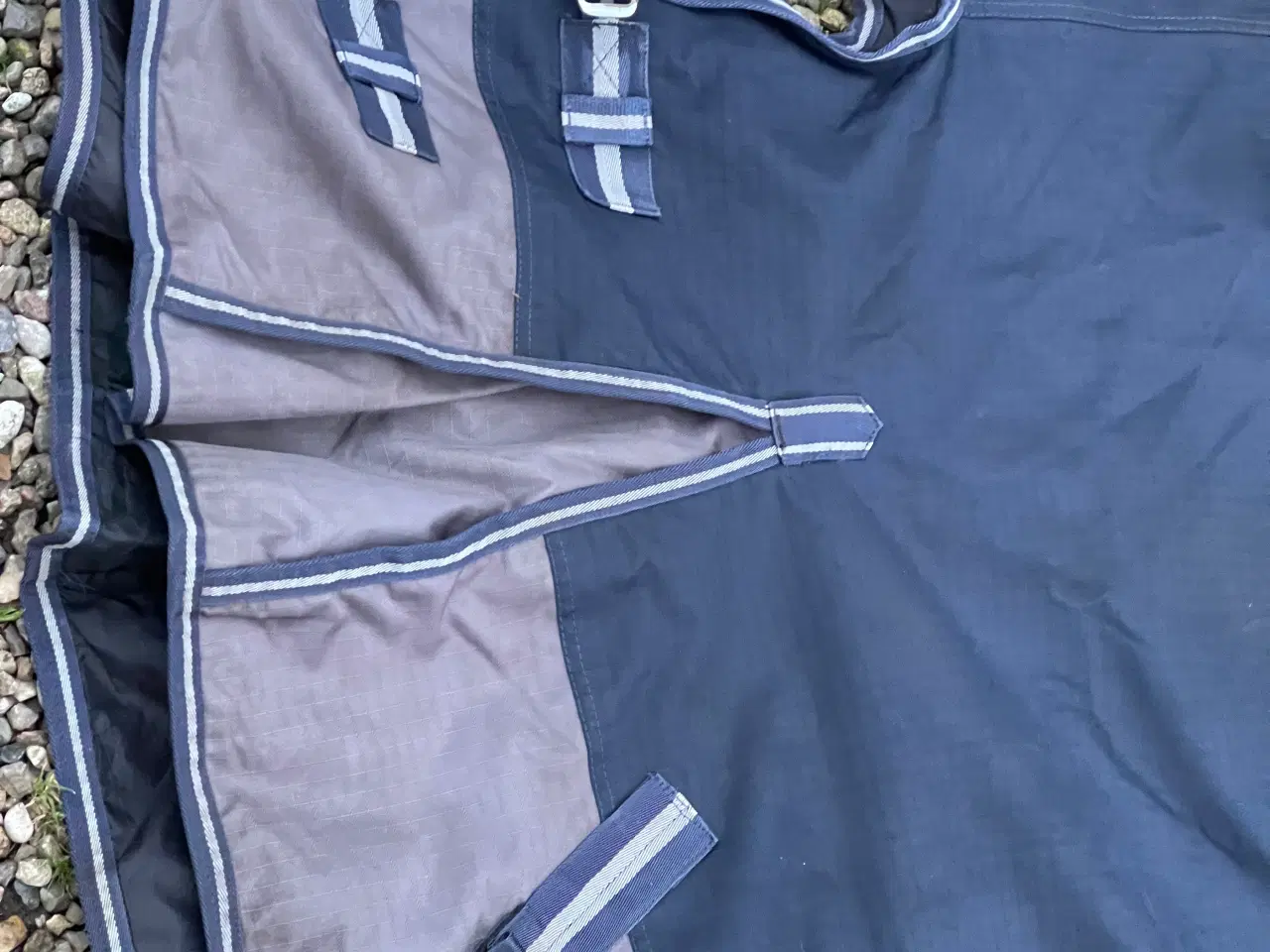 Billede 8 - Dækken med hals 