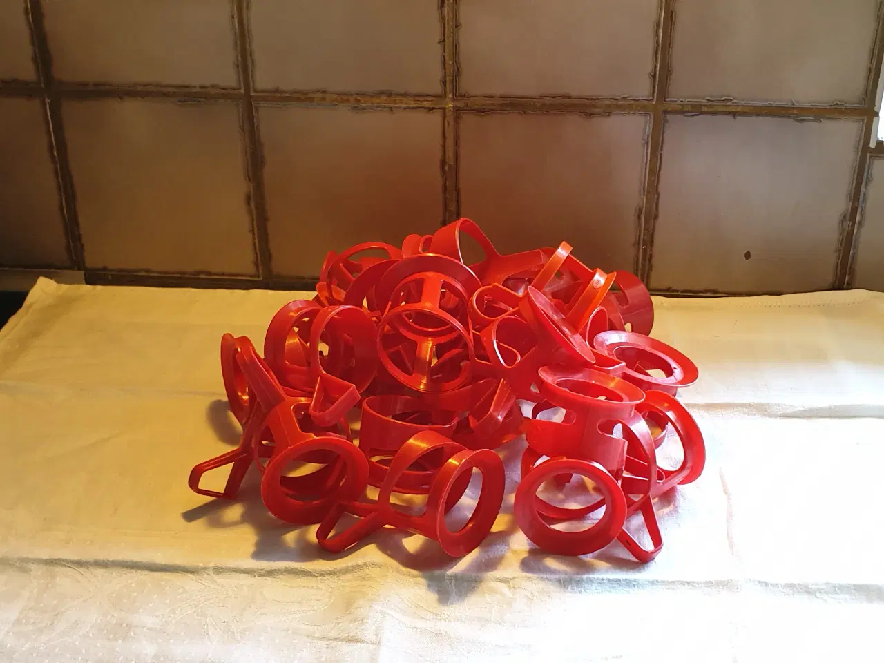 Billede 3 - GRATIS Heks, gl jernspejl & Dracco heads