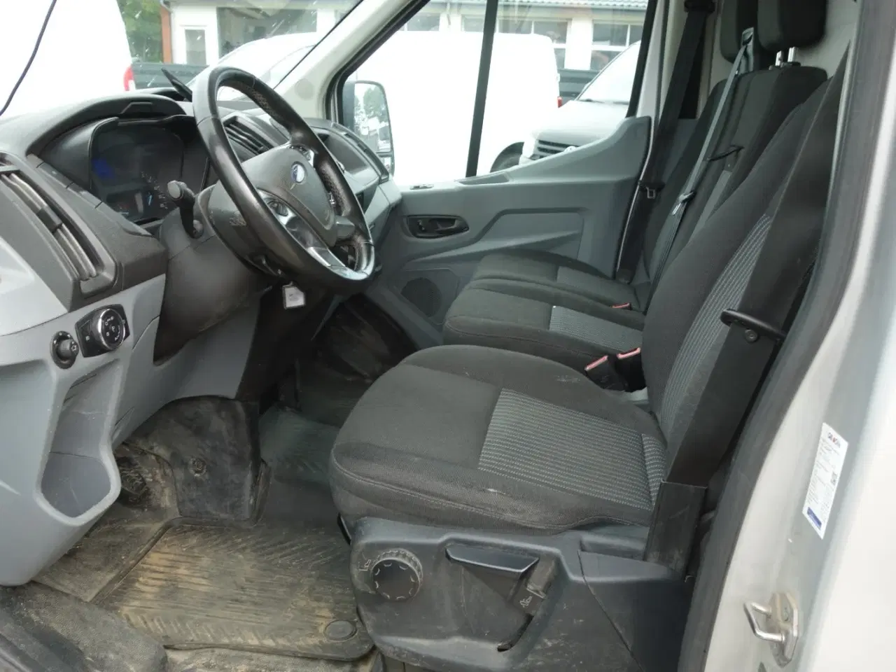Billede 4 - Ford Transit 350 L2 Van 2,0 TDCi 130 Ambiente H2 FWD