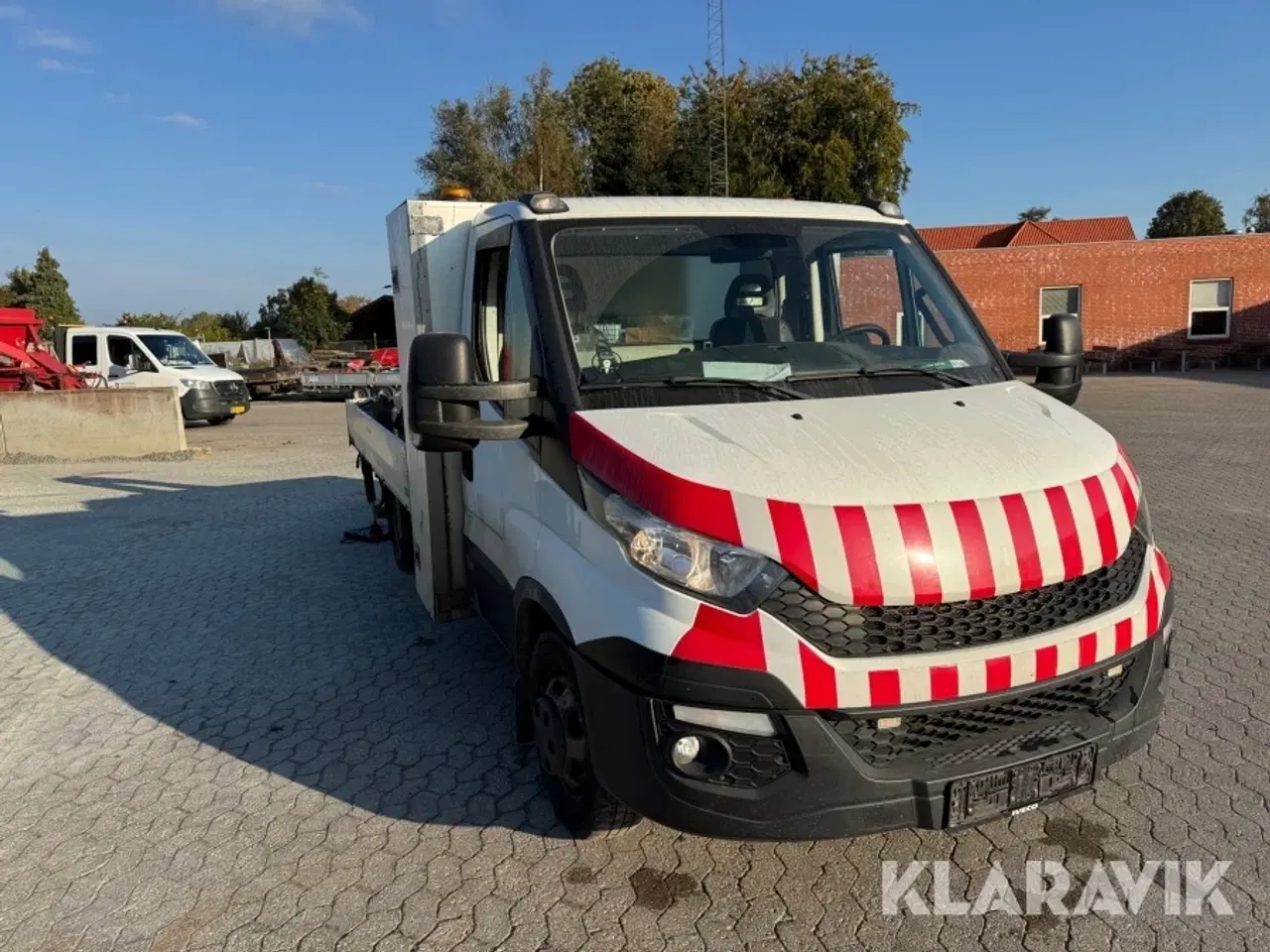 Billede 2 - Ladbil Iveco 35C17H 3.0D WB3750 aut. med Ferrari F317 kran