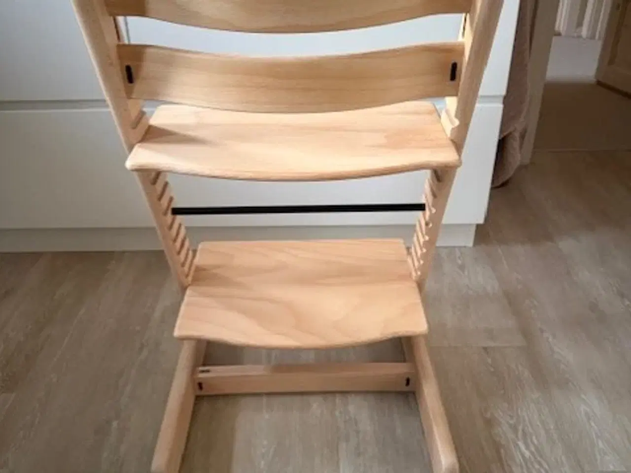 Billede 3 - Trip Trap Højstol NY MODEL i Massiv Bøg Lys Natur.