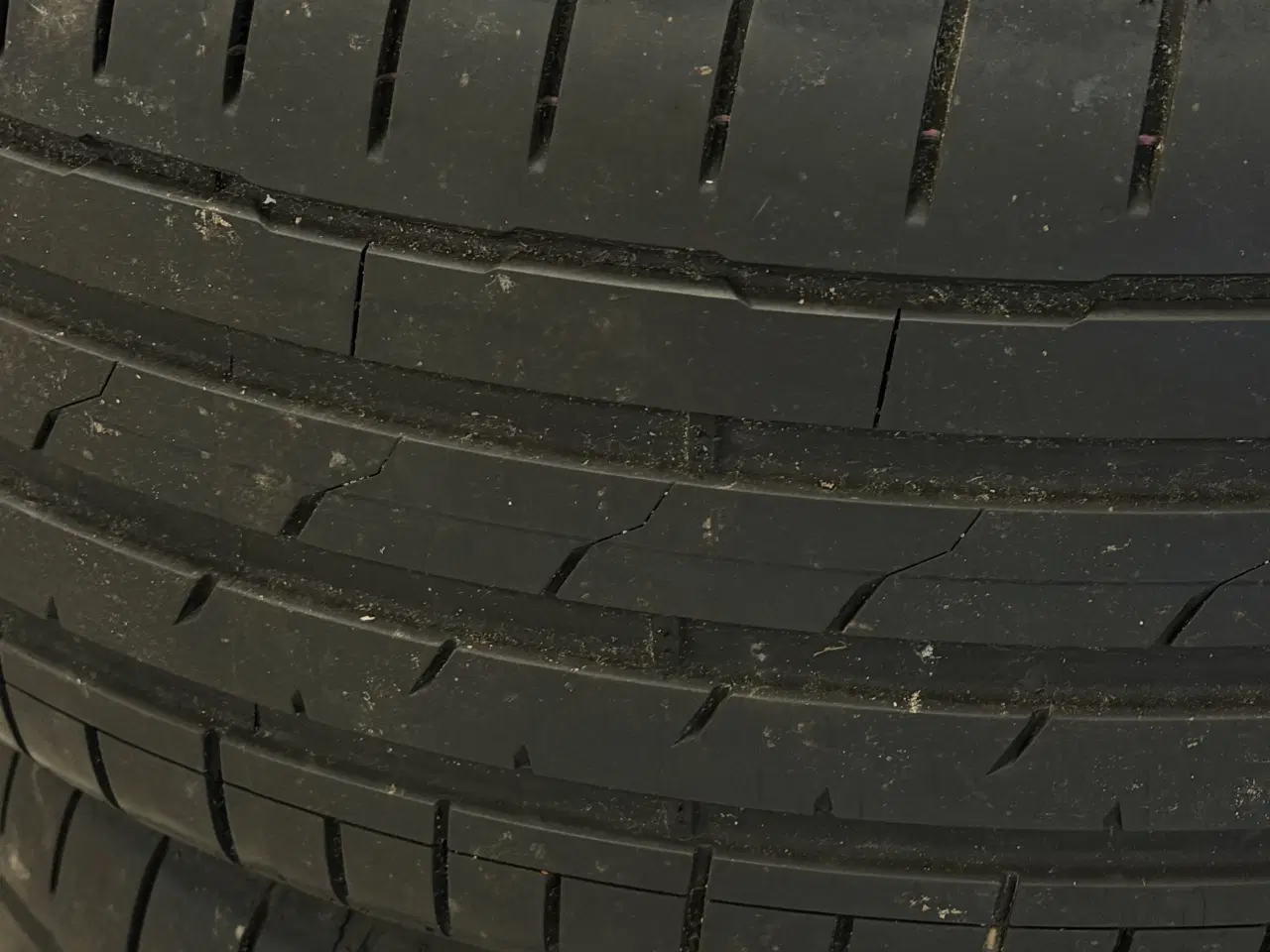 Billede 7 - 255/45/19 sommerdæk sælges. Tesla Y juniper