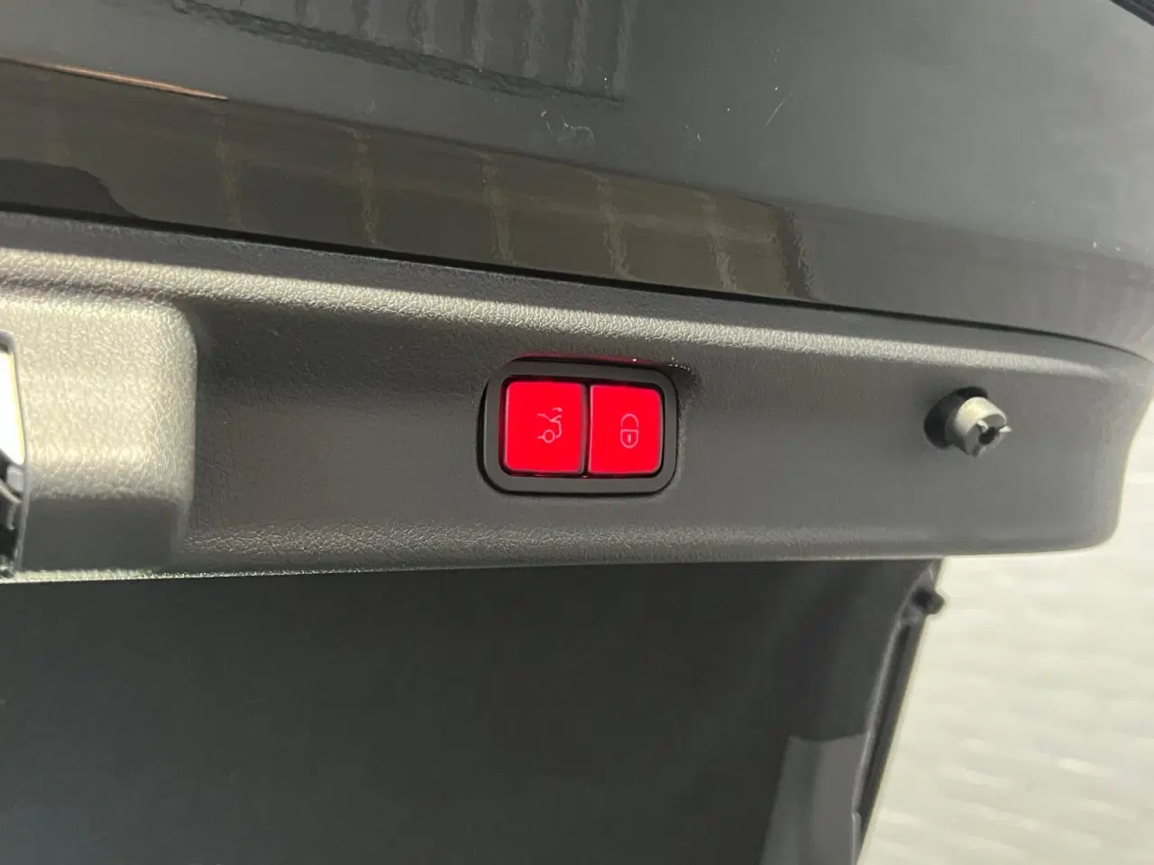 Billede 9 - Mercedes EQE350  Electric Art