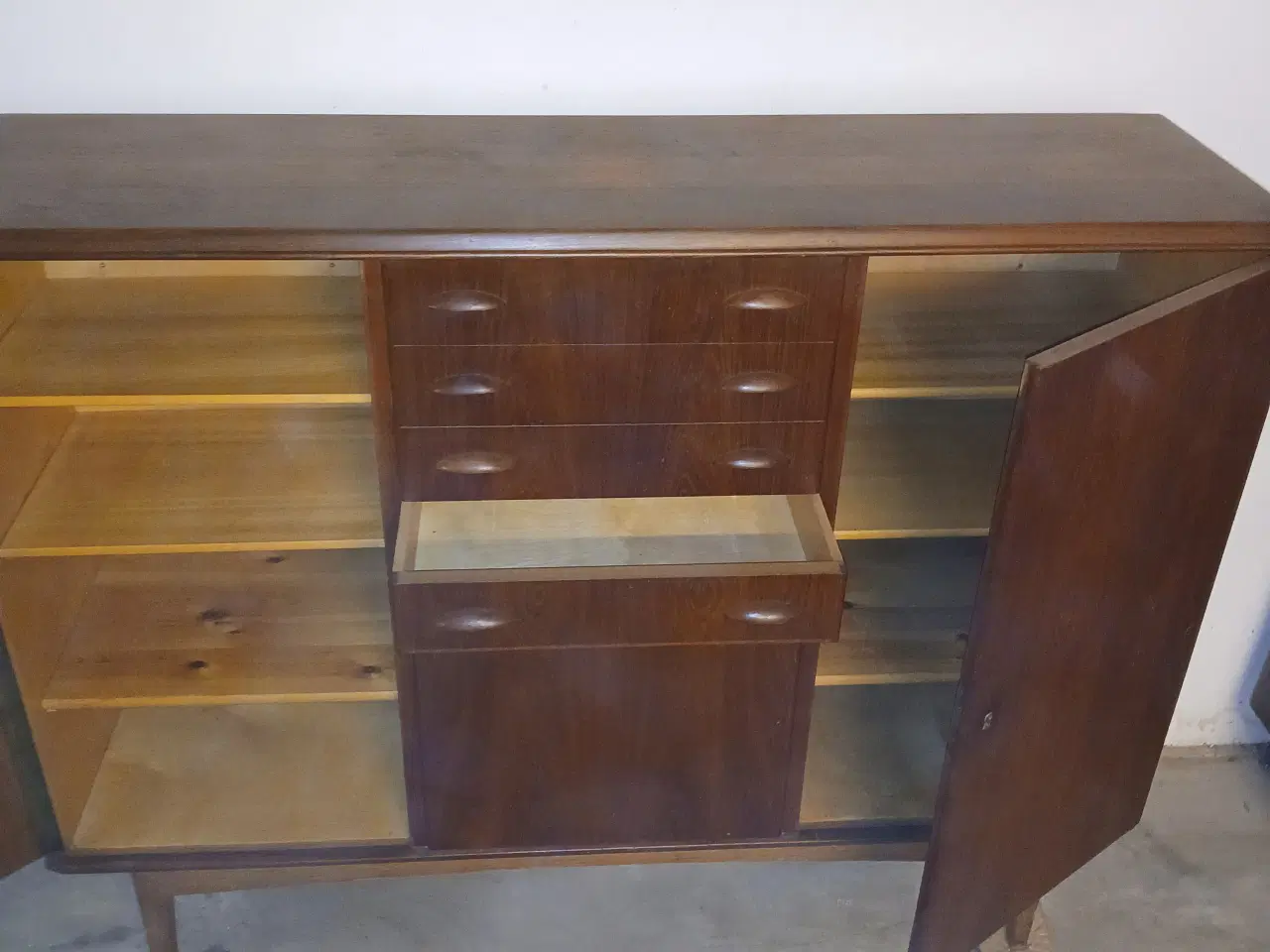 Billede 2 - Teaktræ skænk