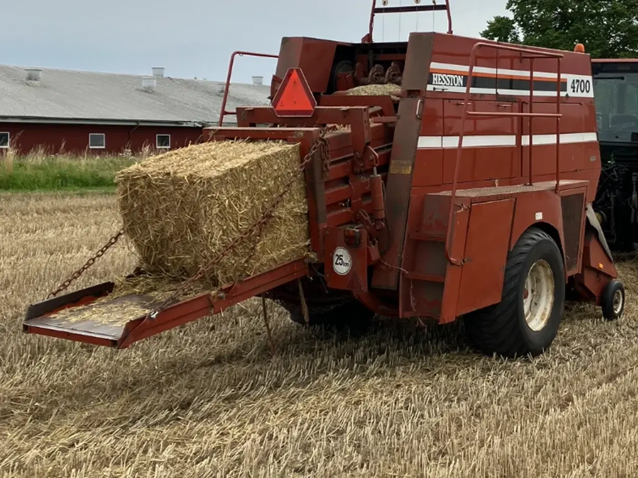 Billede 2 - Hesston 4700 minibig