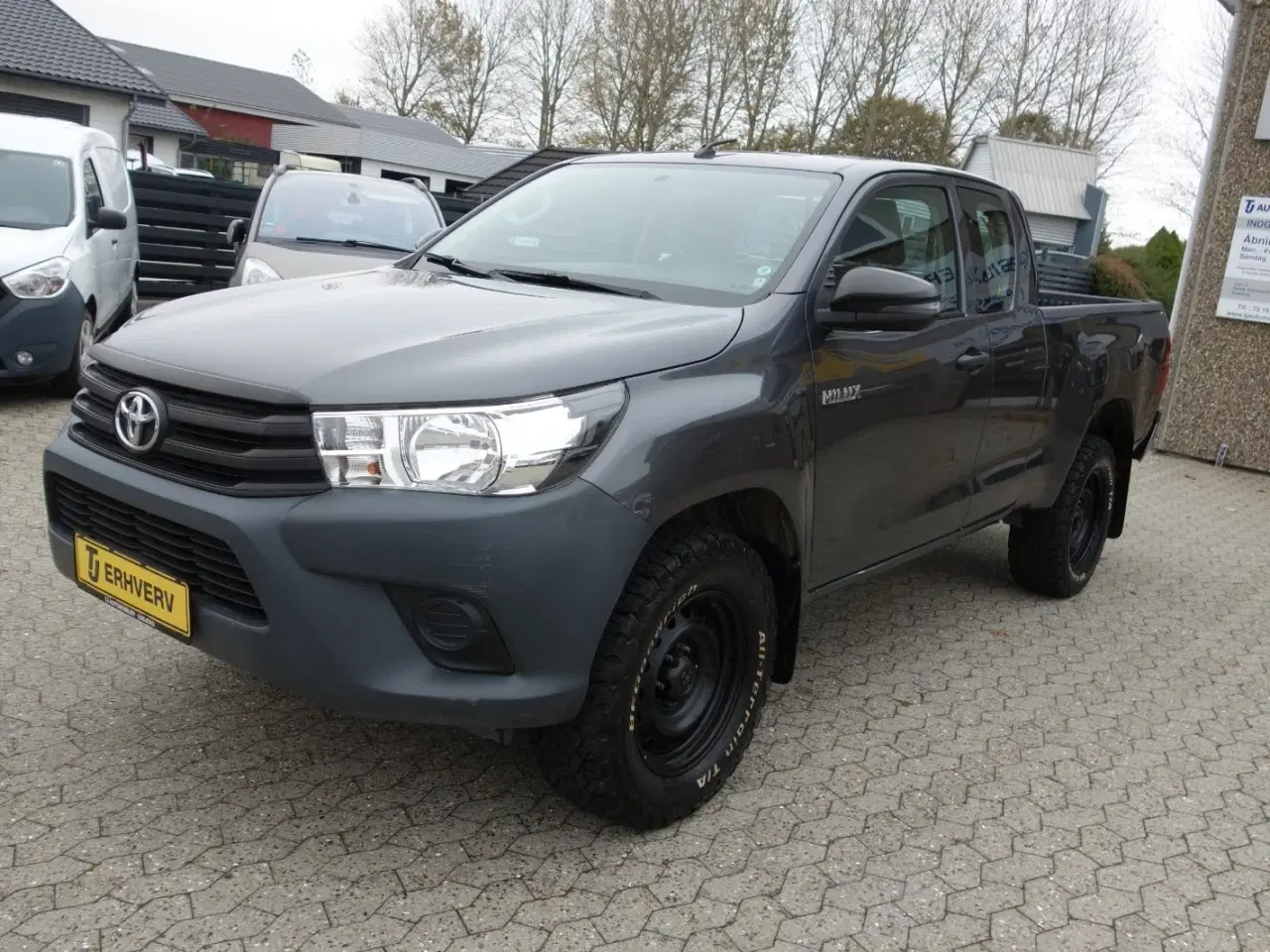 Billede 2 - Toyota HiLux 2,4 D-4D 150 T2 Ex.Kab 4x4