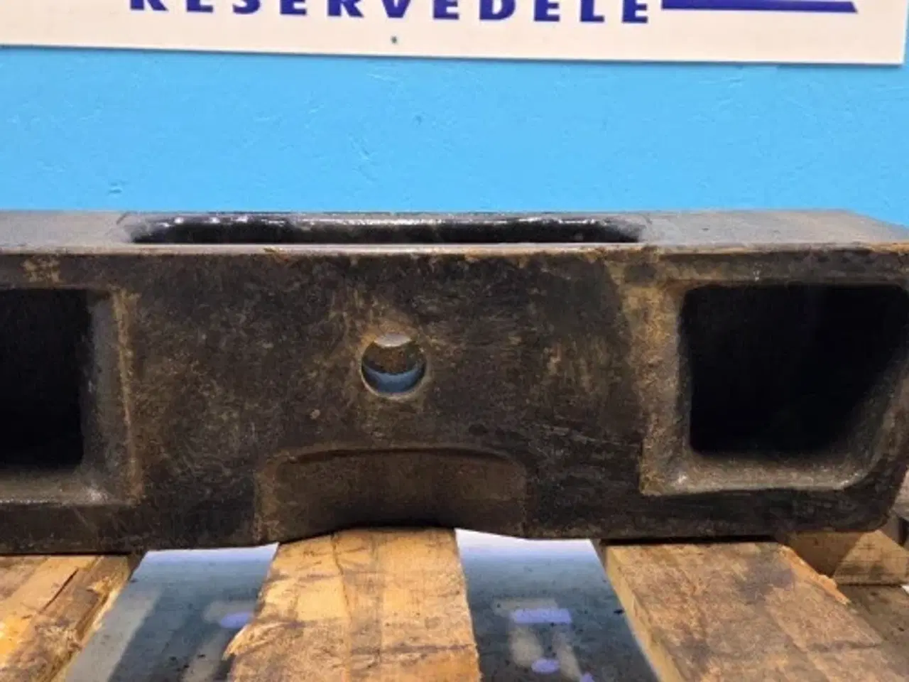 Billede 13 - New Holland T5.100 Vægtholder 87350022  5Stk