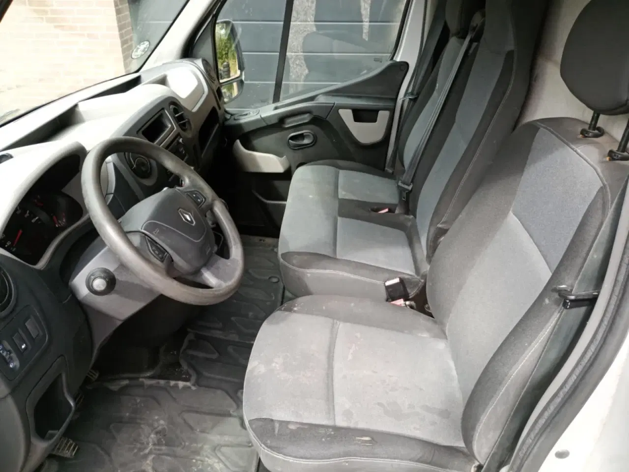 Billede 6 - Renault Master III T33 2,3 dCi 135 L2H2 Kassevogn