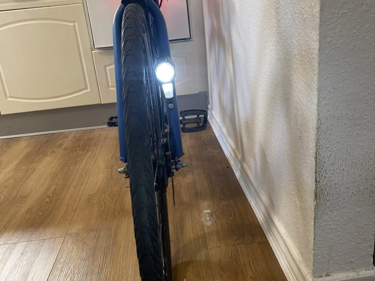 Billede 8 - flot winther superbe dame elcykel 28" 7 gear.