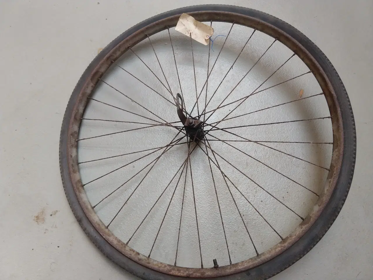 Billede 1 - Forhjul til 28 " cykel