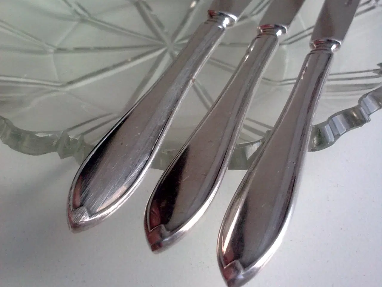 Billede 10 - Glasskål på tre fødder 1924 Fyens glas mønster