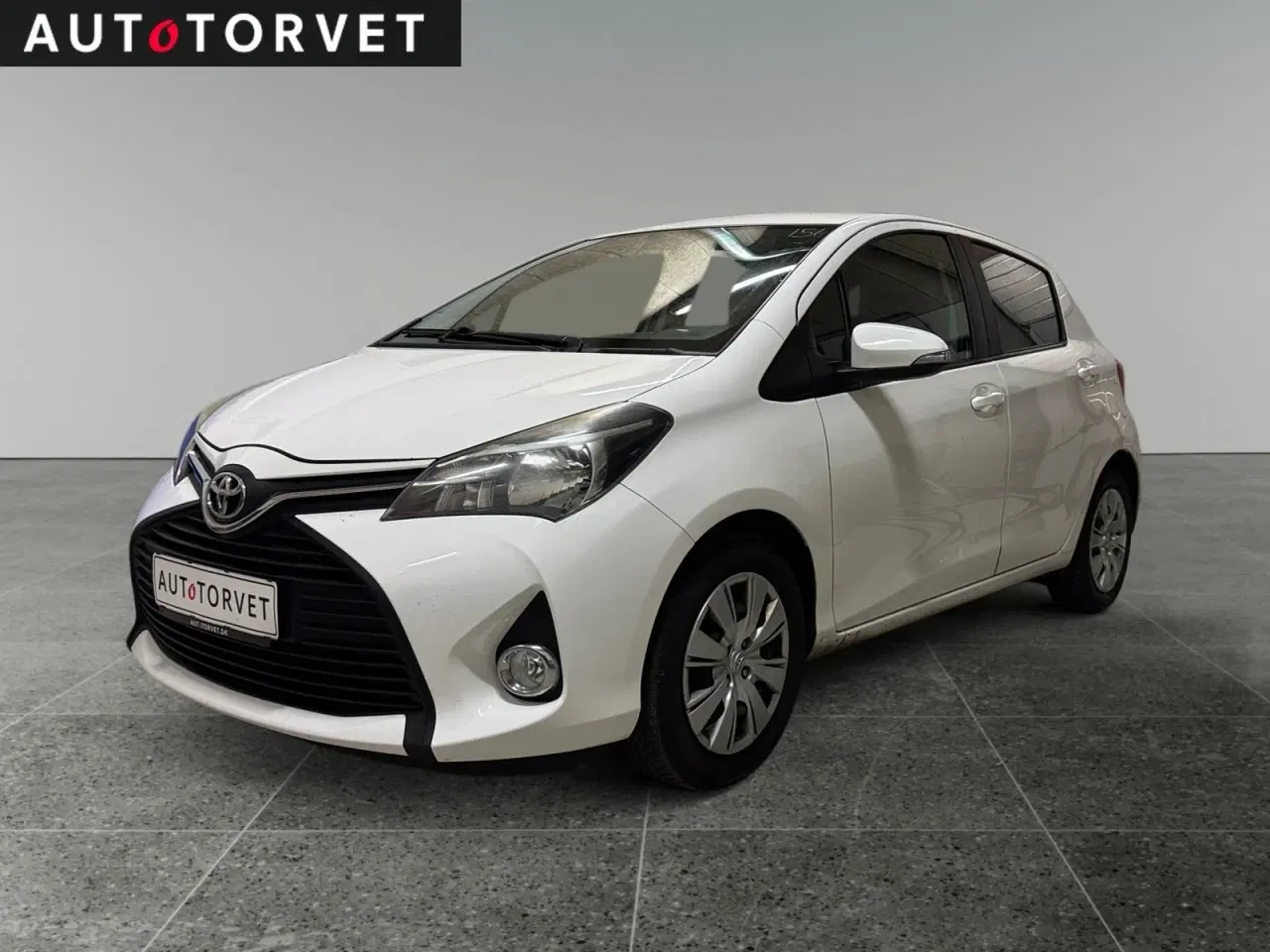 Billede 1 - Toyota Yaris 1,0 VVT-i T2