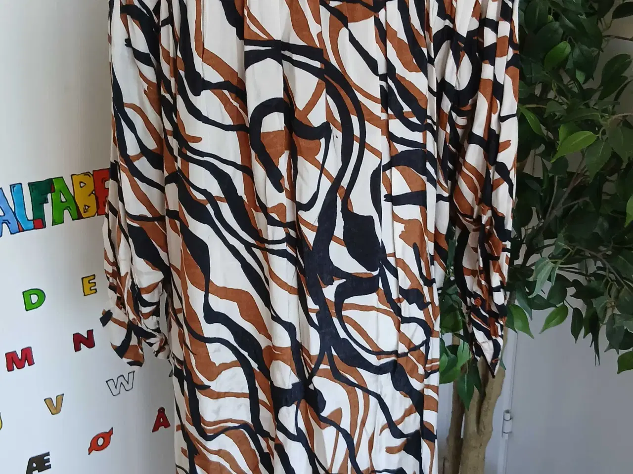 Billede 6 - Kjole. Masai. Medium/38