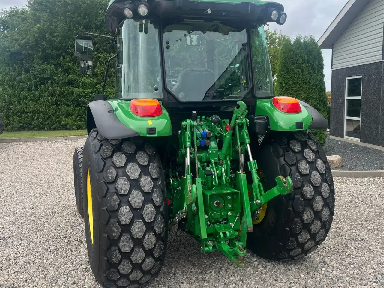 Billede 12 - John Deere 5090 M Med græsdæk