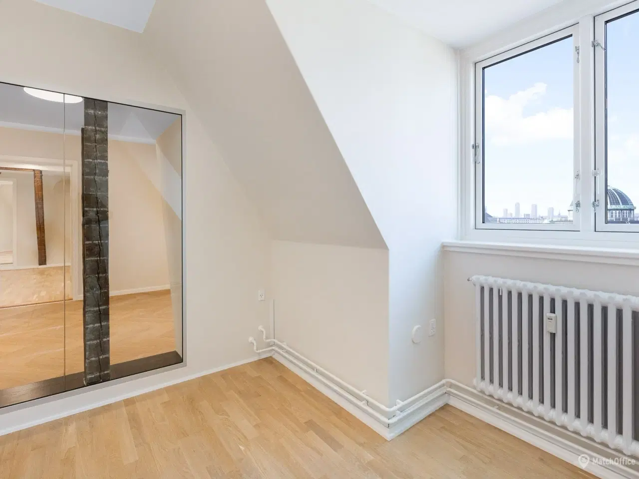 Billede 13 - INGEN BINDING - Kontorlejemål på 235 m² med flot udsigt til Tivoli og Glyptoteket