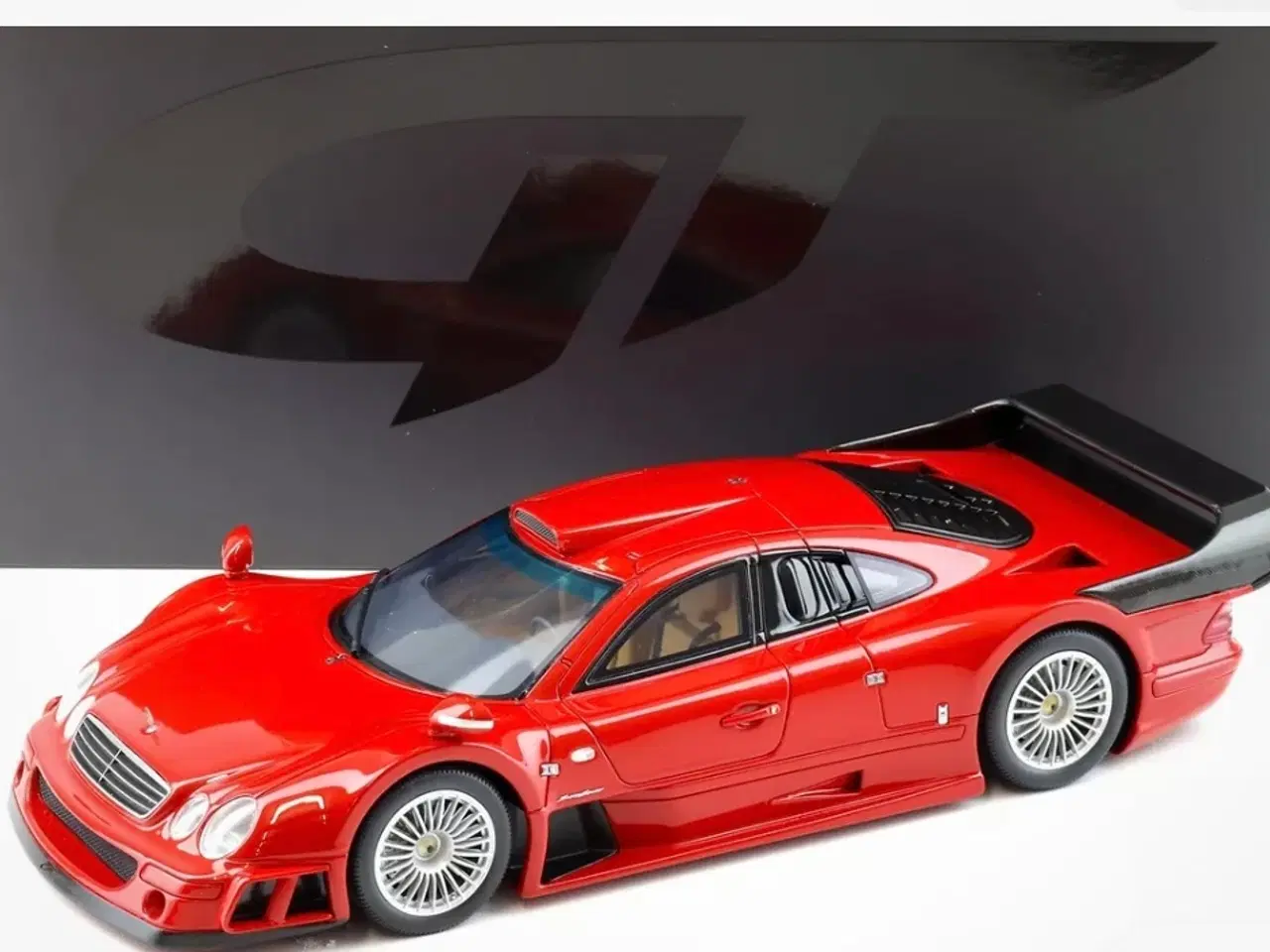 Billede 1 - 1:18 Mercedes CLK GTR Coupe Super Sport