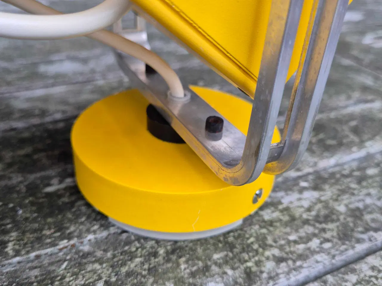 Billede 12 - Smukke gule Unispot fra Louis Poulsen