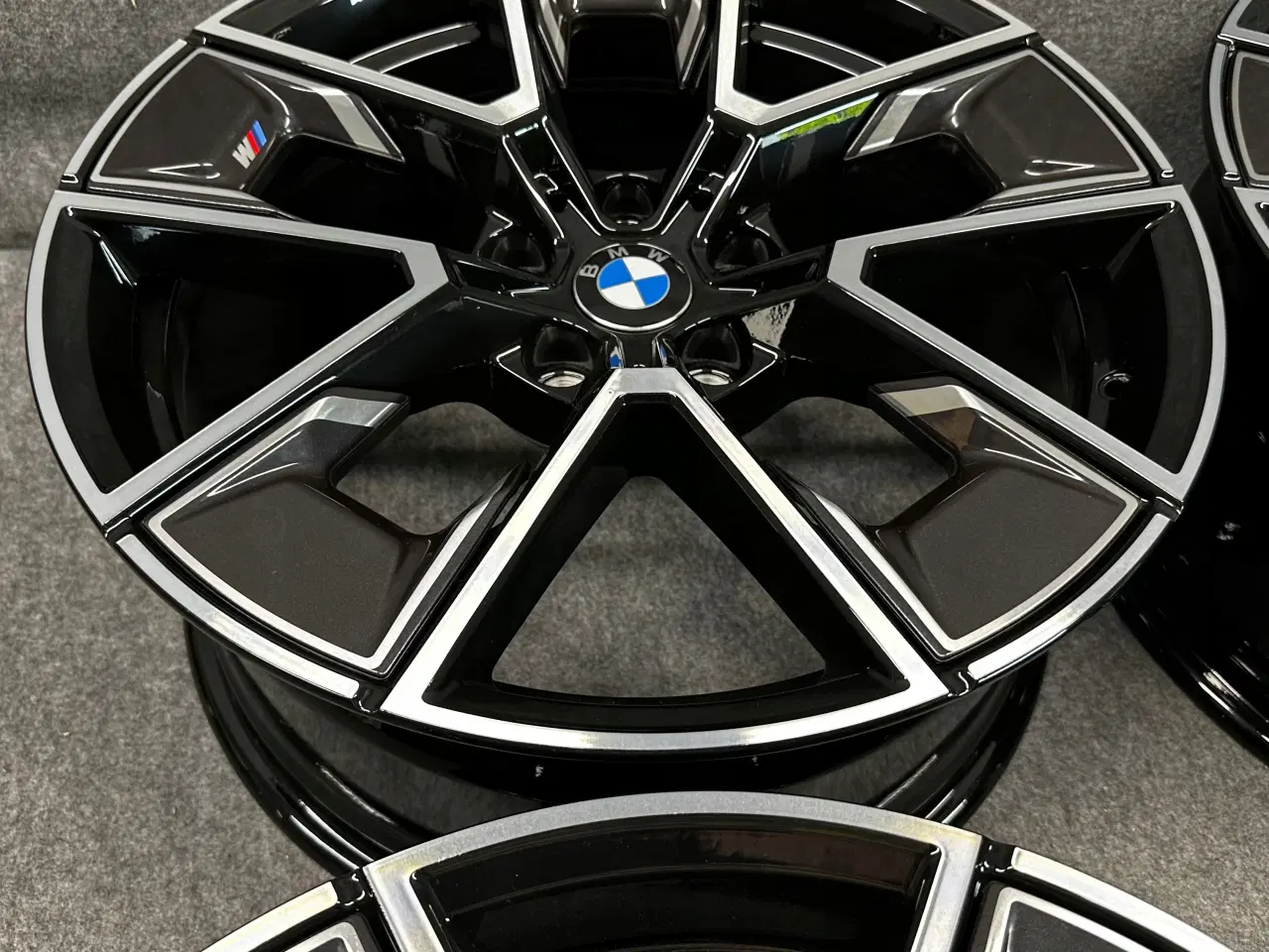 Billede 4 - BMW 4er i4 AERODYNAMICS 858M 18 8.5" x 18" 5x112 