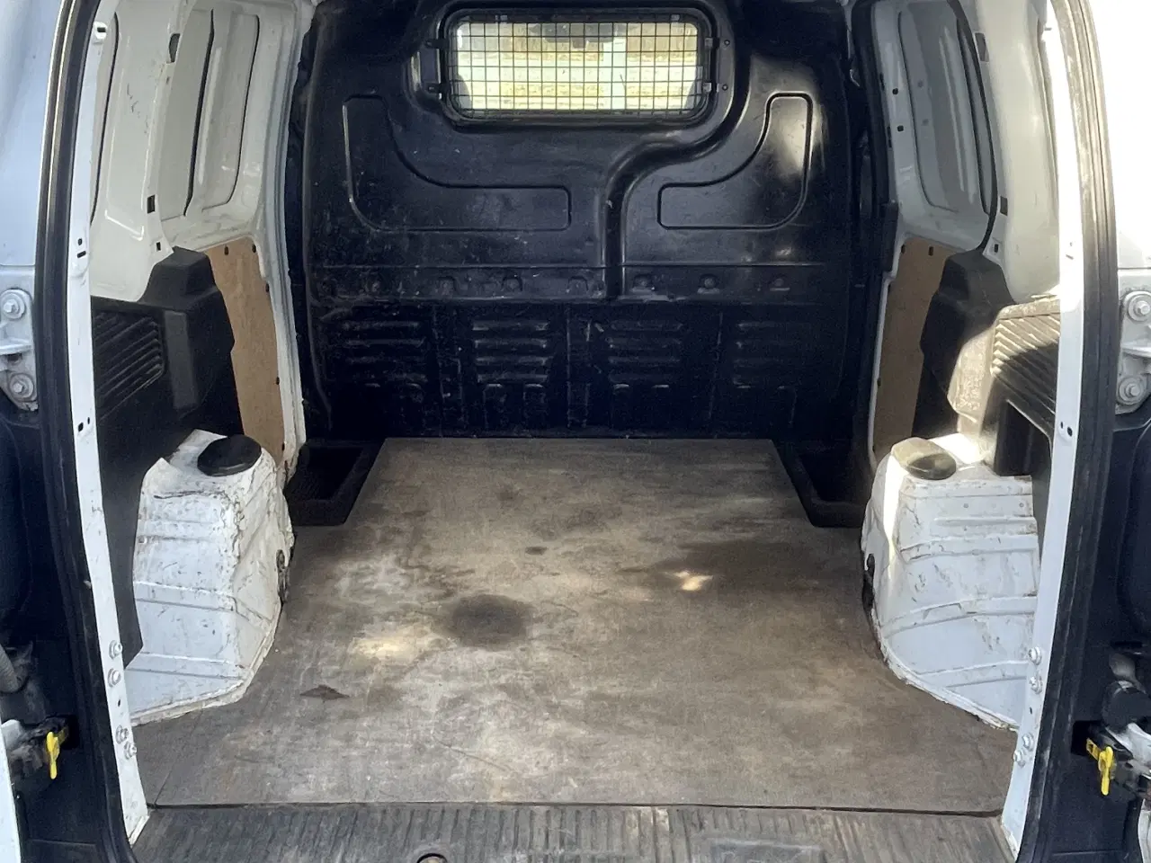 Billede 11 - Ford transit Courier som ny 