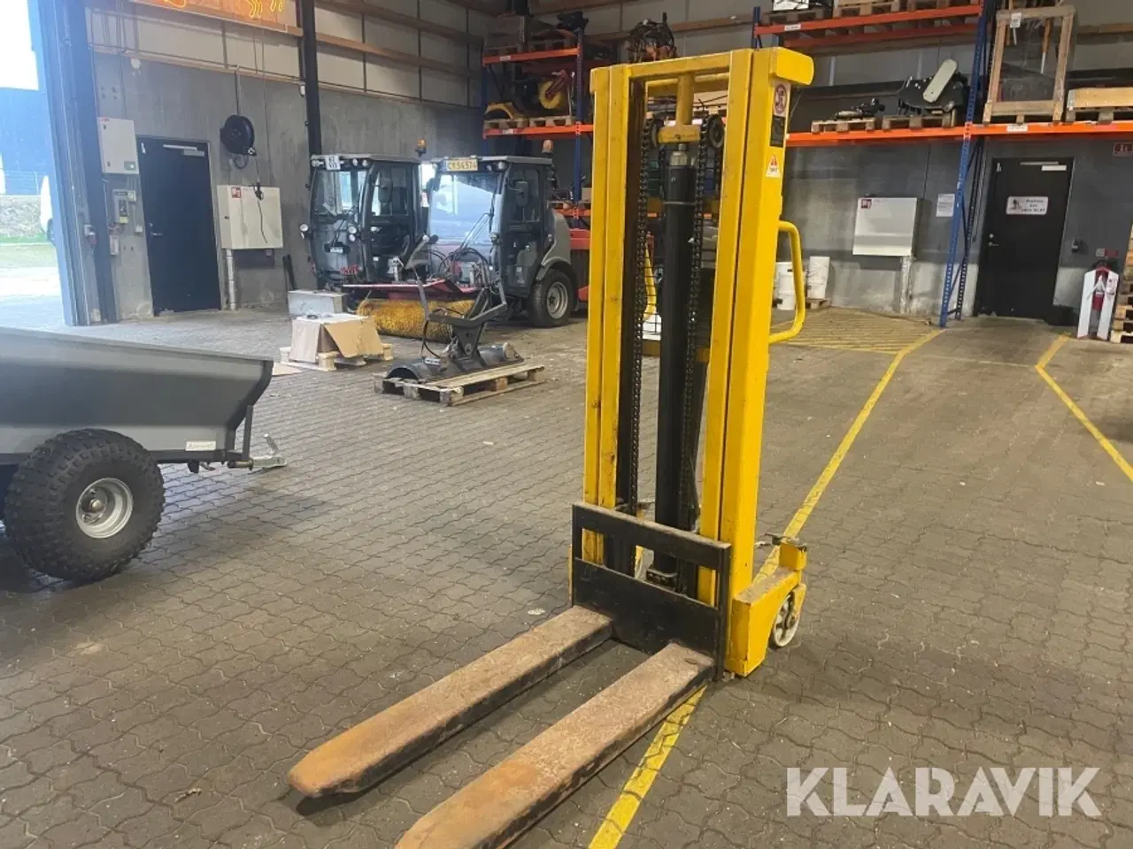 Billede 1 - Manuel stabler Intra Se 1000kg