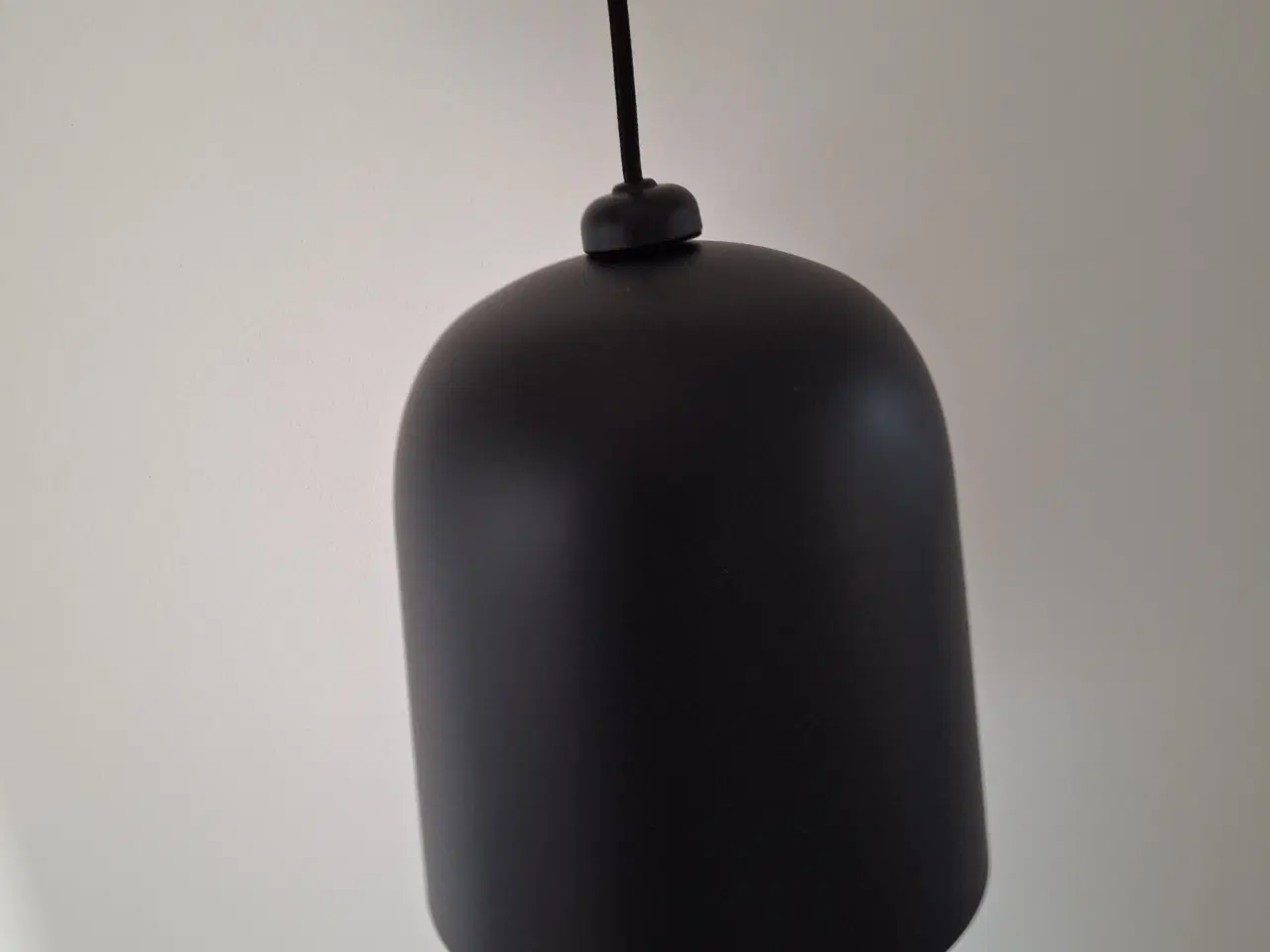 Billede 1 - Sort Loftlampe
