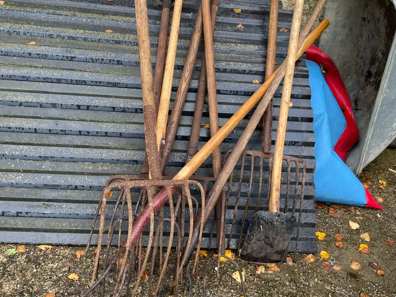 Billede 1 - Div. grebe