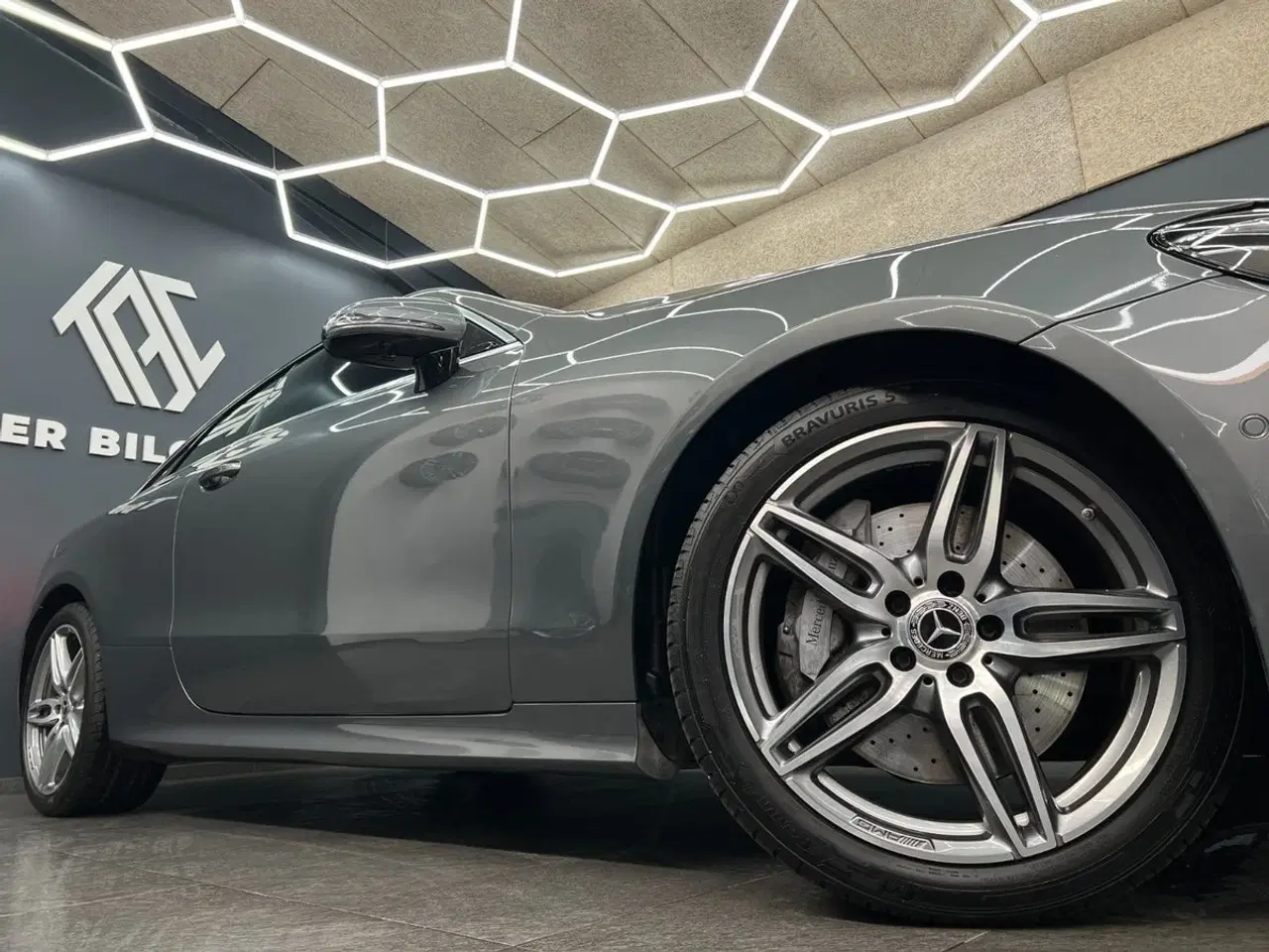 Billede 2 - Mercedes E300 2,0 Coupé aut.