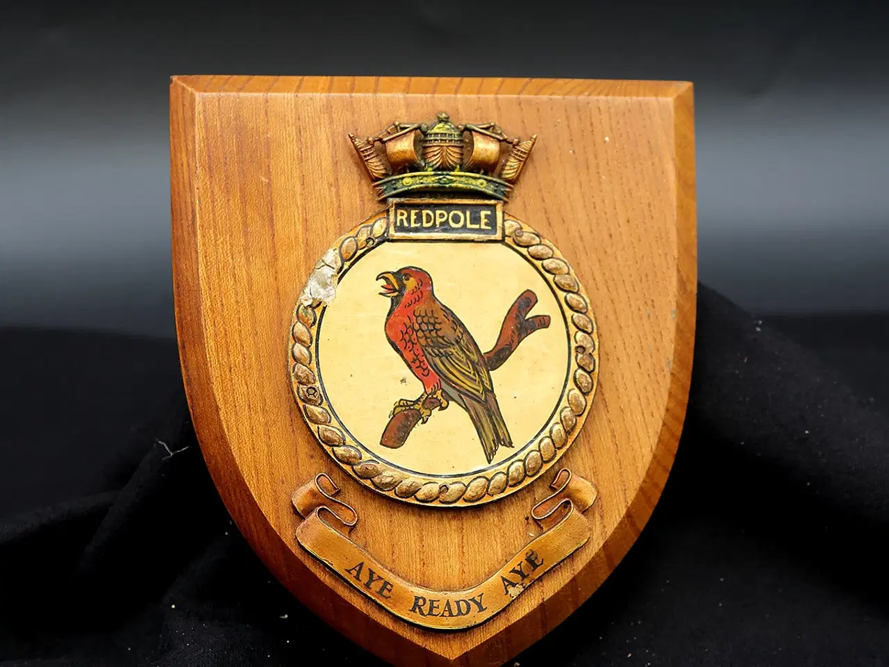 Billede 1 - HMS Redpole – britisk marine-våbenskjold