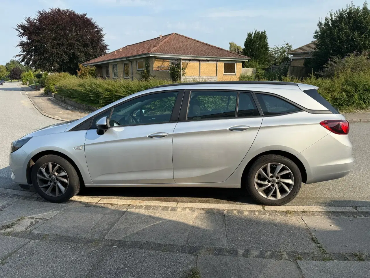 Billede 4 - Opel Astra 1,5 D 122 Elegance Sports Tourer