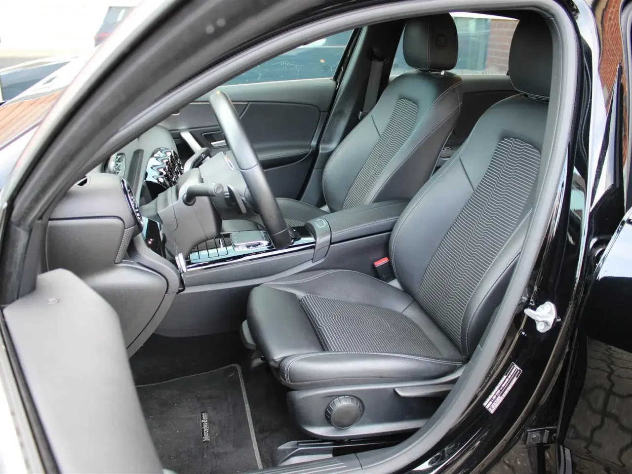 Billede 2 - Mercedes-Benz A180 d 1,5 CDI Progressive 7G-DCT 116HK 5d 7g Aut.