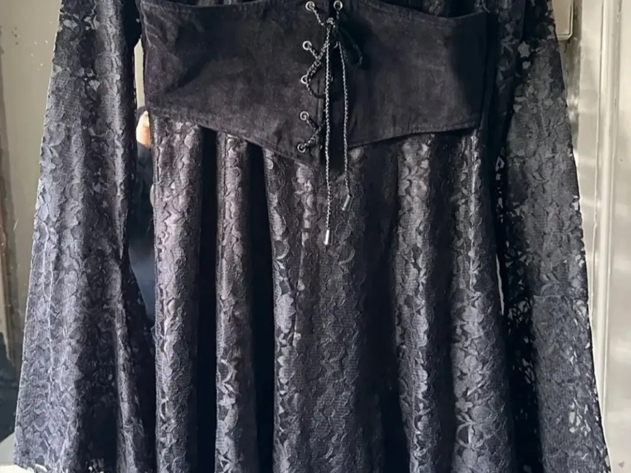 Billede 2 - Goth kjole fra Dark Gothic 