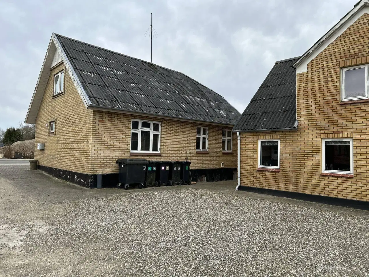 Billede 20 - 2 familie villa i Aalestrup