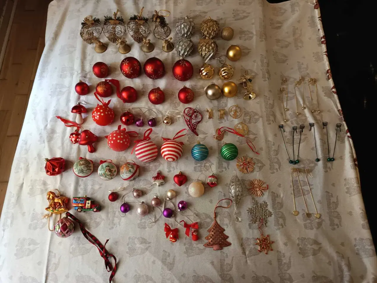 Billede 1 - 🎄 Stor julepakke (88 dele) m. Opbevaringskasse -