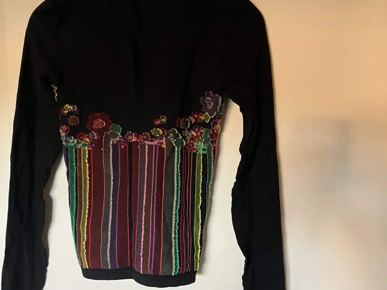 Billede 2 - Bluse fra United of Color of Benetton str S brugt 