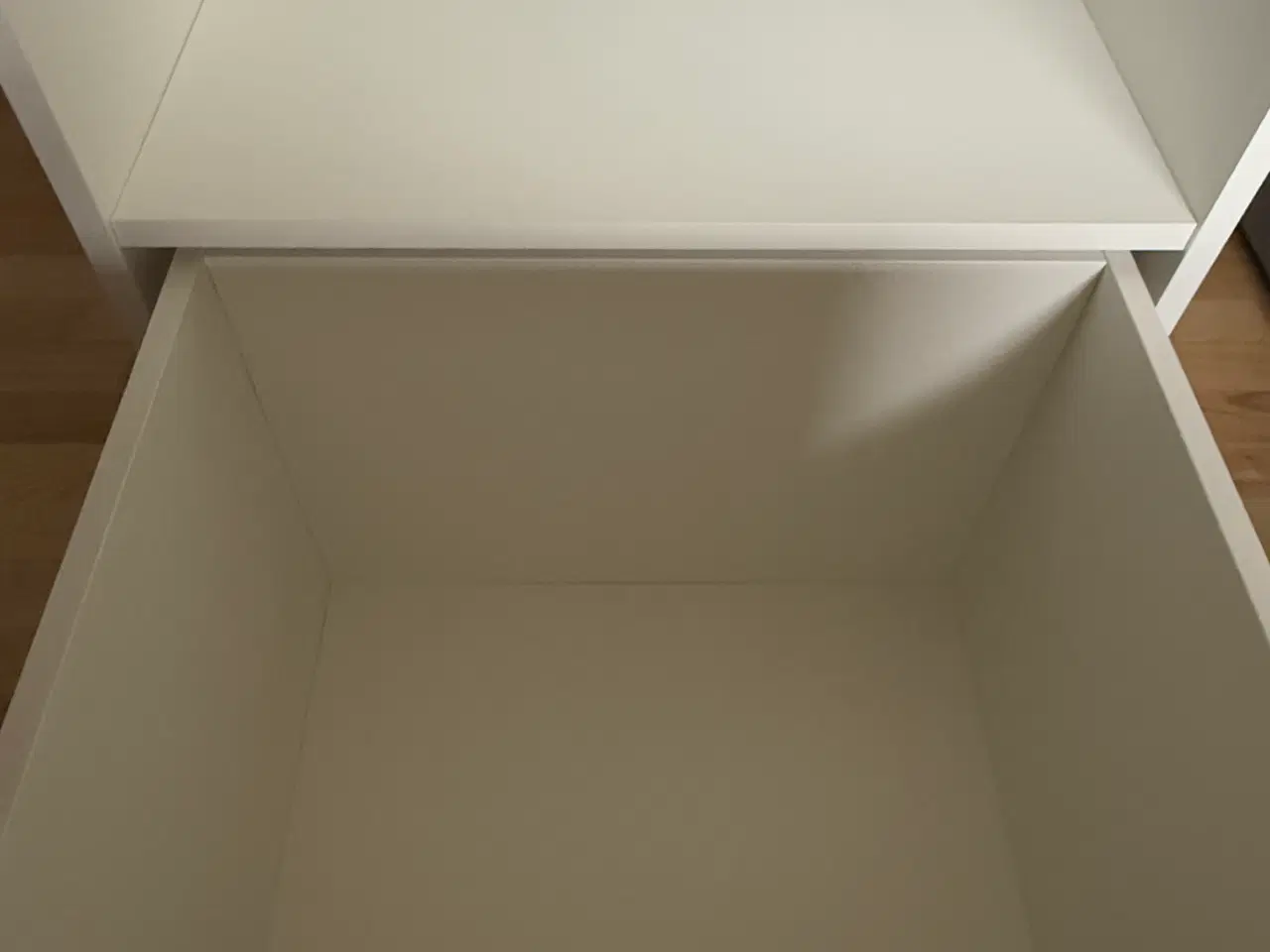 Billede 5 - Cabinet with Shelves – Great Condition