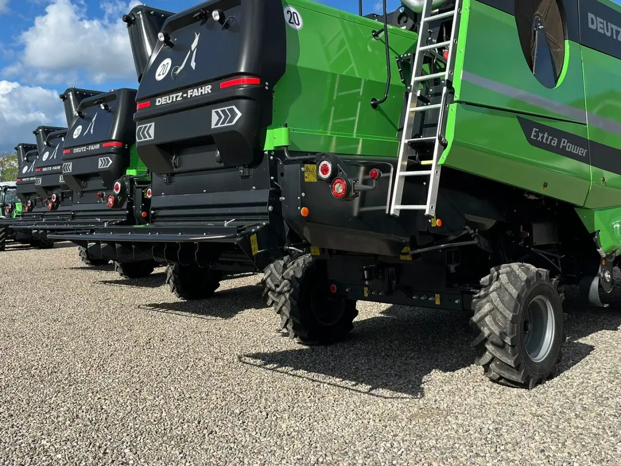 Billede 19 - Deutz-Fahr C7206 With 24feed - 7.2m header. New and unused Combine together with 7.2m header
