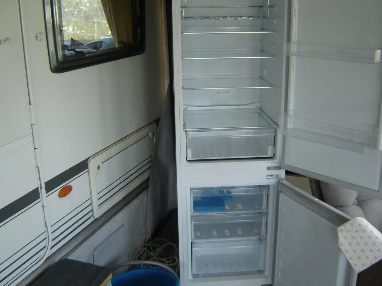 Billede 17 - Velholdt campingvogn med helsårstelt (Gysto) 