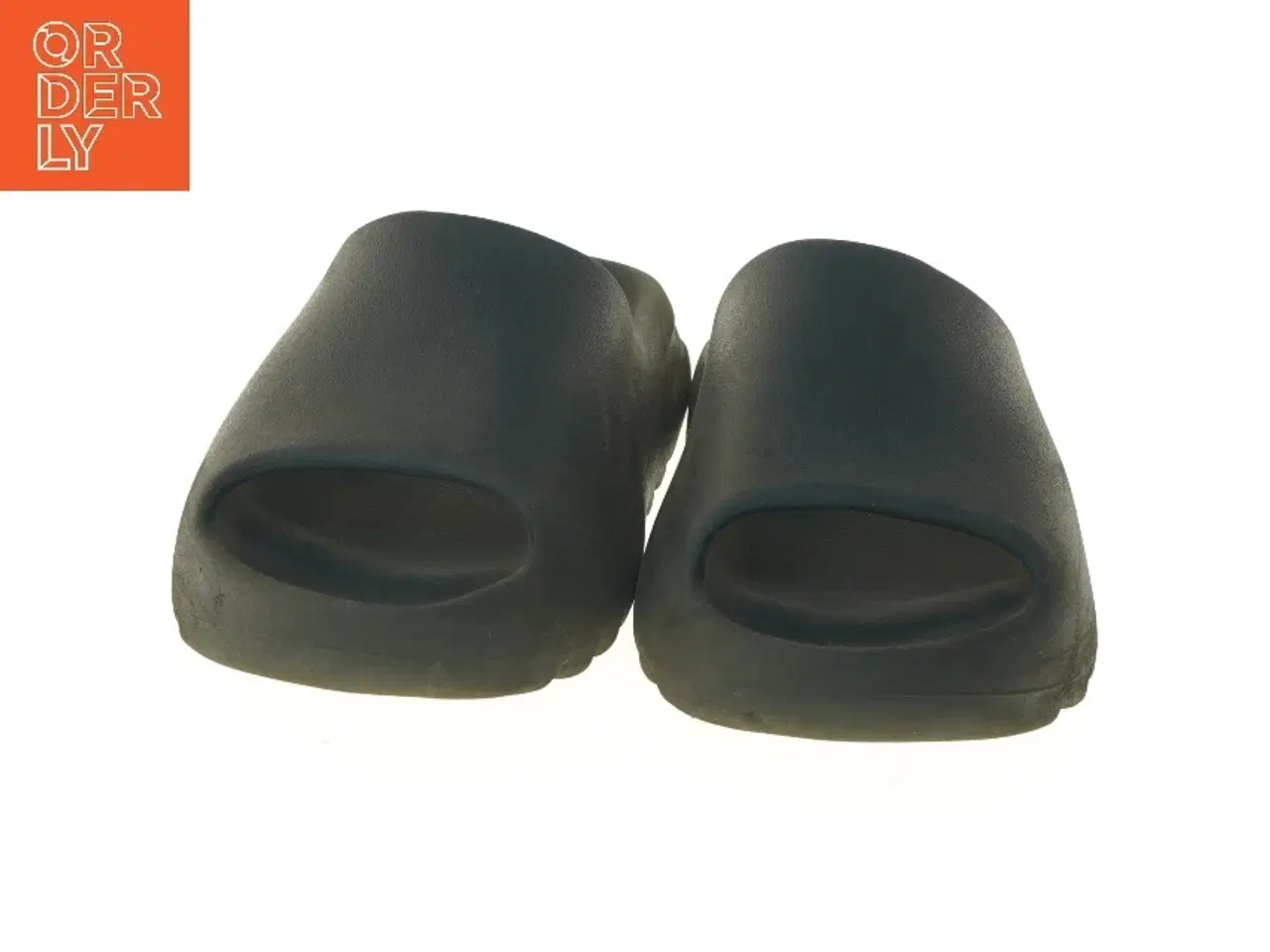 Billede 4 - Sorte yeezy slippers (str. længde 30 cm) str 44