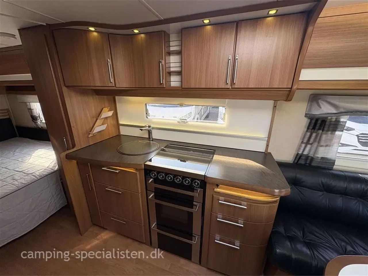 Billede 5 - 2013 - Kabe Royal 590 XL KS   Kabe Royal 590 XL KS 2013 - Se den nu hos Cmping-Specialisten.dk