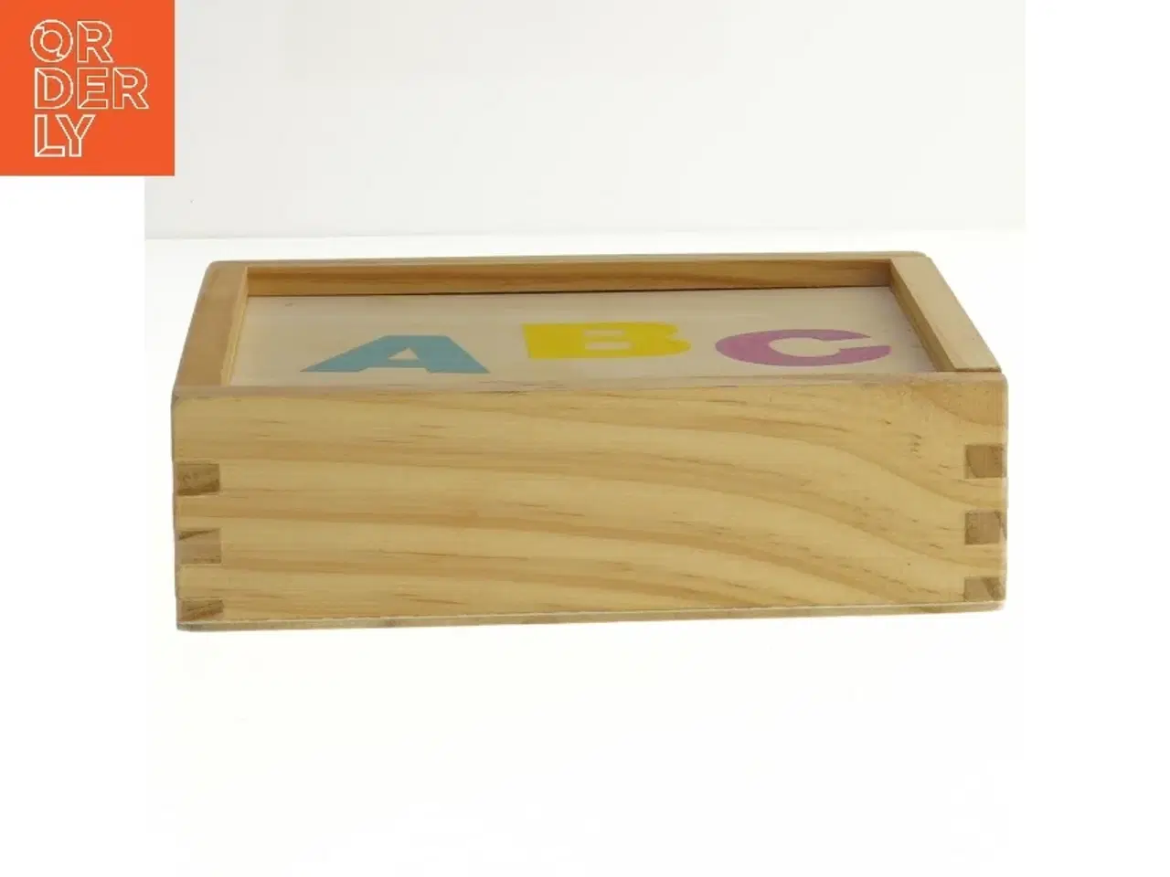 Billede 2 - Trækasse med bogstaver fra Søstrene Grene (str. 14x13 cm)