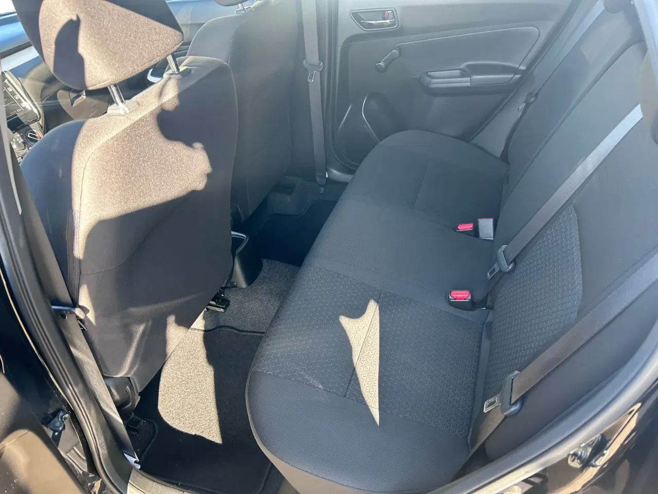 Billede 9 - Suzuki Swift 1,2 Dualjet Action AEB 90HK 5d