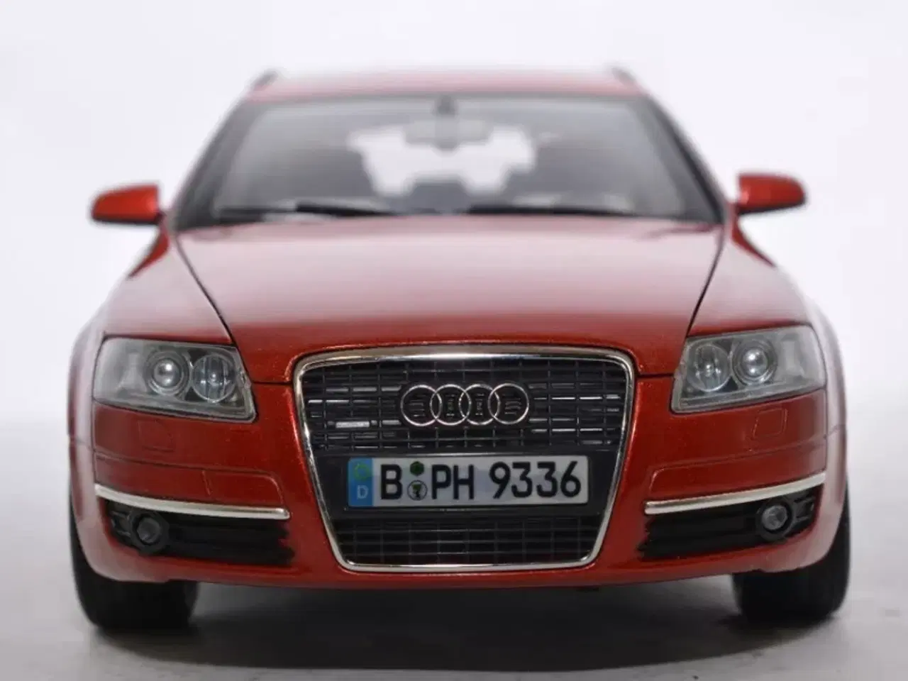 Billede 3 - 1:18 Audi Avant A6 C6 3.2 V6