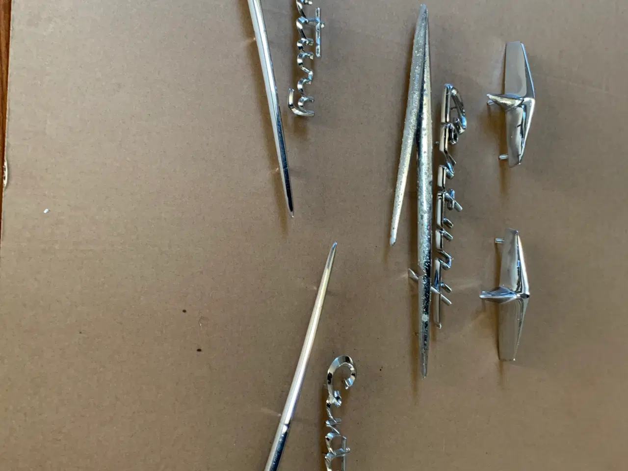 Billede 3 - 1957 Buick Century skrift og håndtag