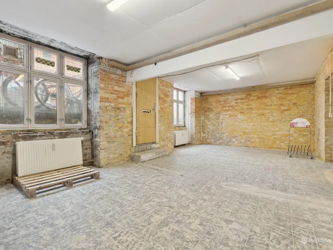 Billede 4 - Praktisk pluklager– central beliggenhed på Vesterbro