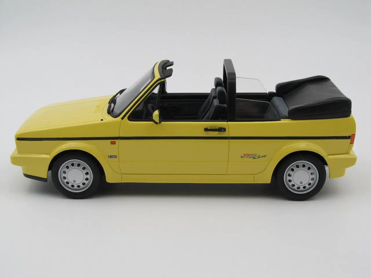 Billede 3 - 1991 VW Golf I Cabriolet Young Line 1:18 