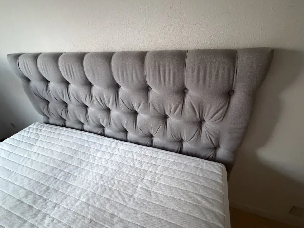 Billede 3 - Seng inkl. sengegavl