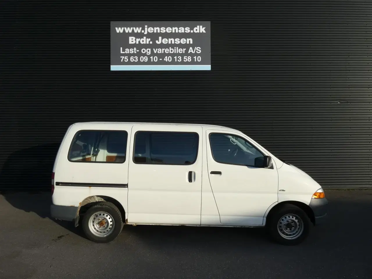 Billede 1 - Toyota HiAce 2,5 D 88HK Van