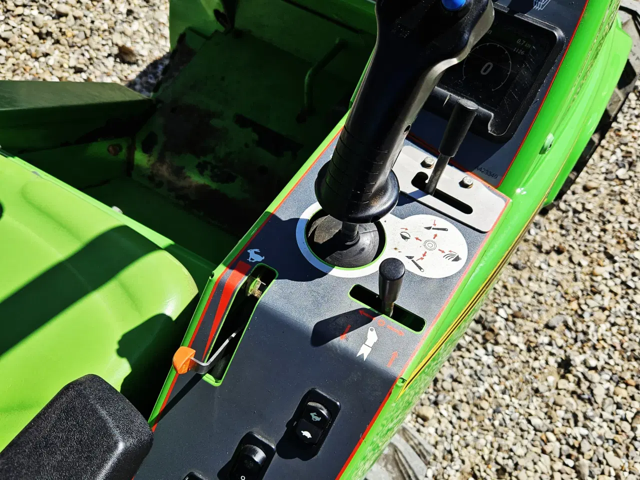 Billede 17 - Avant E5 / 1100 timer / teleskoparm / 2 redskaber
