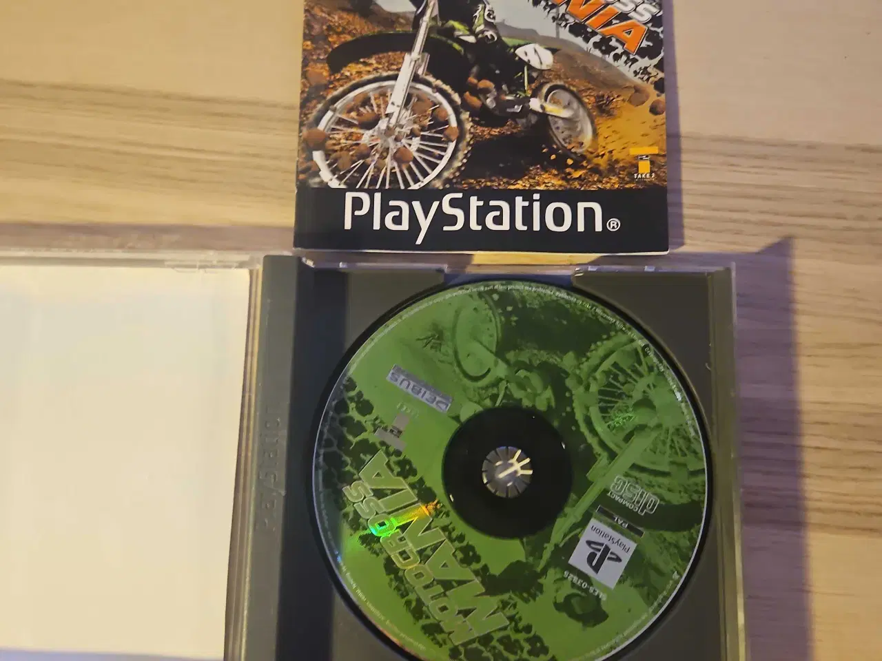 Billede 3 - Motocross mania ps spil