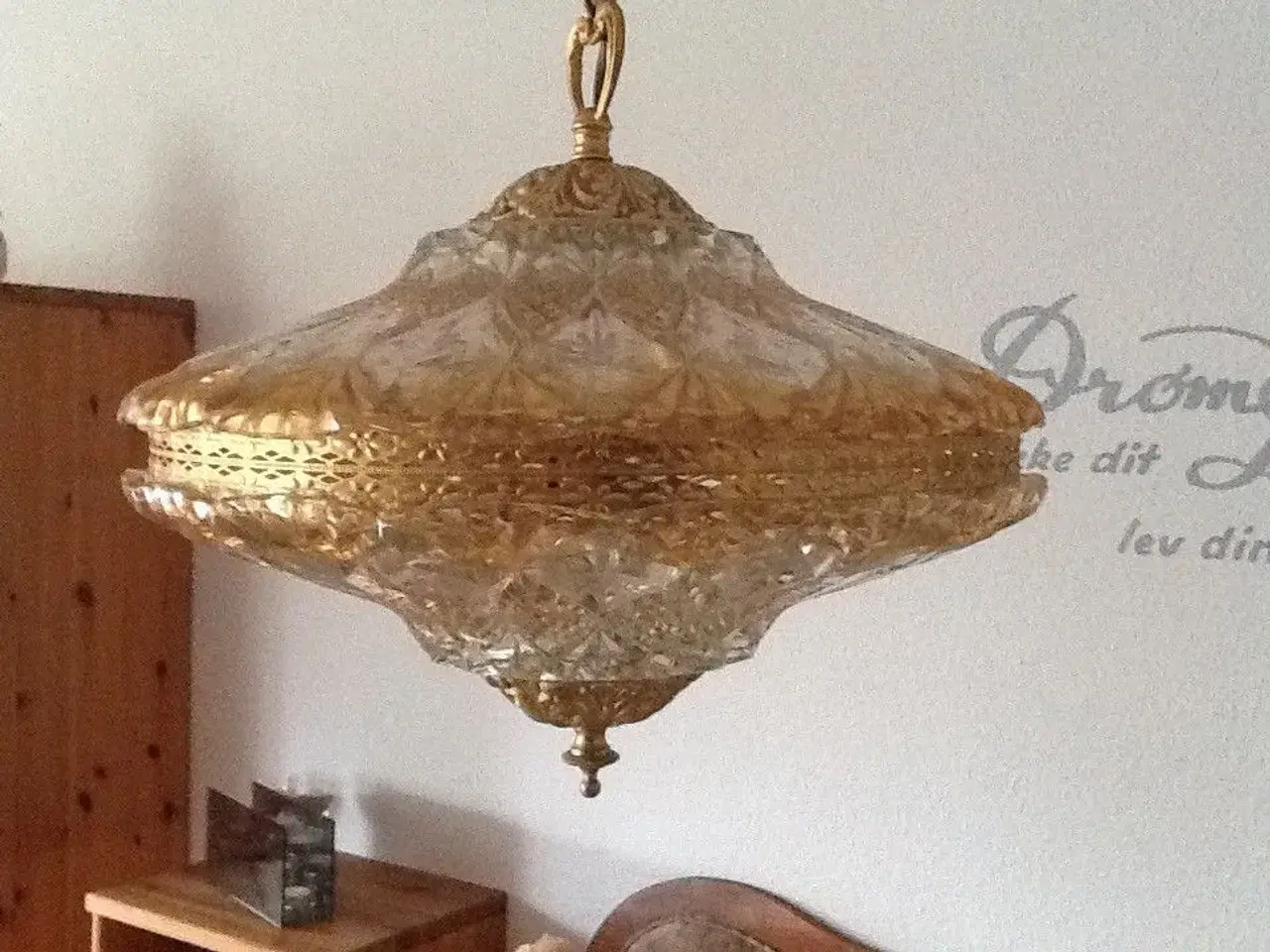 Billede 2 - Krystallampe med guldstaffering